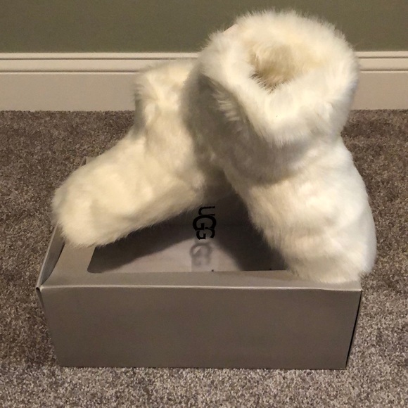 UGG Shoes - NWT AUTHENTIC UGG Faux Fur Slippers